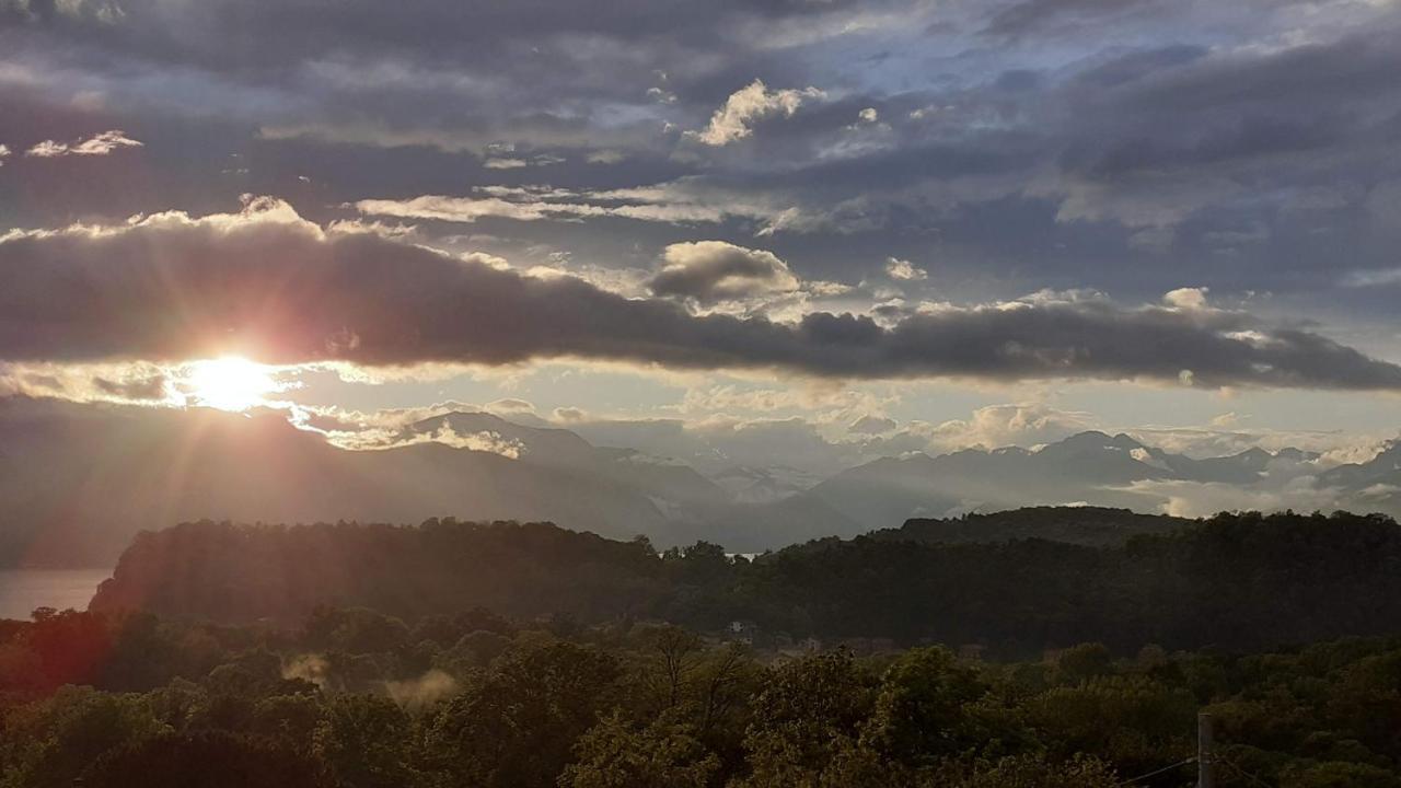 B&B La Civetta Reno Di Leggiuno Esterno foto